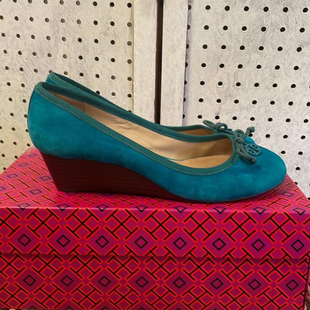 Tory Burch - Picture 10 of 14
